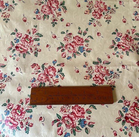 Gorgeous Vintage English Floral Roses Chintz Cotton Fabric #2