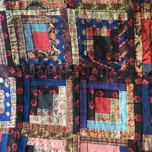 Outstanding Antique 19th Century 1860’s/1870s Log Cabin Quilt ~ Unique Design & Period Fabric ~ Blue Red Black Green