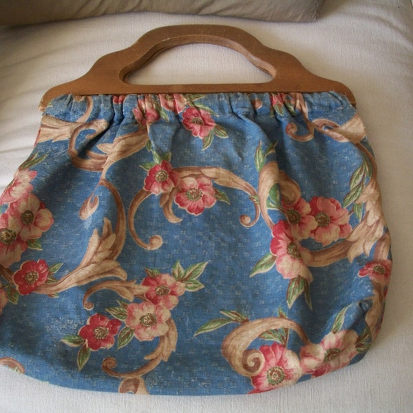 Vintage 1950's Handmade Knitting Bag. Super Neat Vintage Floral Purse or Tote or Shopping Bag.