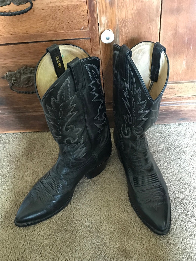 Beautiful Dan Post Men/'s Black Leather Cowboy Boots With Fancy Stitching Sz 912 D Unisex Like New Condition