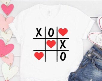 XOXO Tic Tac Toe Heart Shirt / Valentine's Day Shirt / Tic Tac Toe Shirt / Tic Tac Toe Valentine's Shirt / Cute Valentine's Day Shirt