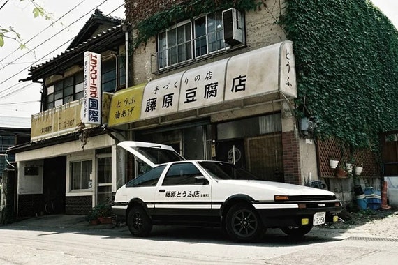 Thai Shop Builds Real-Life Replicas Of Lightning McQueen Based On