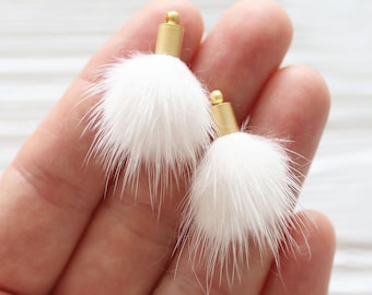 2pc off white pom pom tassel, ivory faux fur pom pom for earrings, pom poms tassels, pom pom keychain tassel, pom poms,purse tassel charm,N2