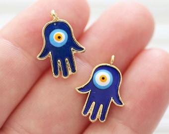 2pc Hamsa breloques avec mauvais œil, pendentif Hamsa, charme émail mauvais œil or, Hamsa, main de Fatima, breloques Hamsa or, pendentif bleu mauvais œil, M