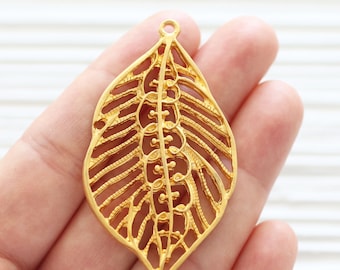Leaf pendant gold, filigree leaf branch pendant, branch pendant, filigree leaf, filigree pendant, filigree findings, earrings dangle