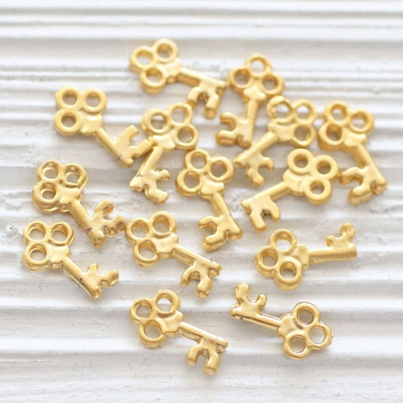 10pc key charm gold, key charms for bracelet, key charm pendant, key dangles, earrings charms, earrings dangle, key metal beads, key beads