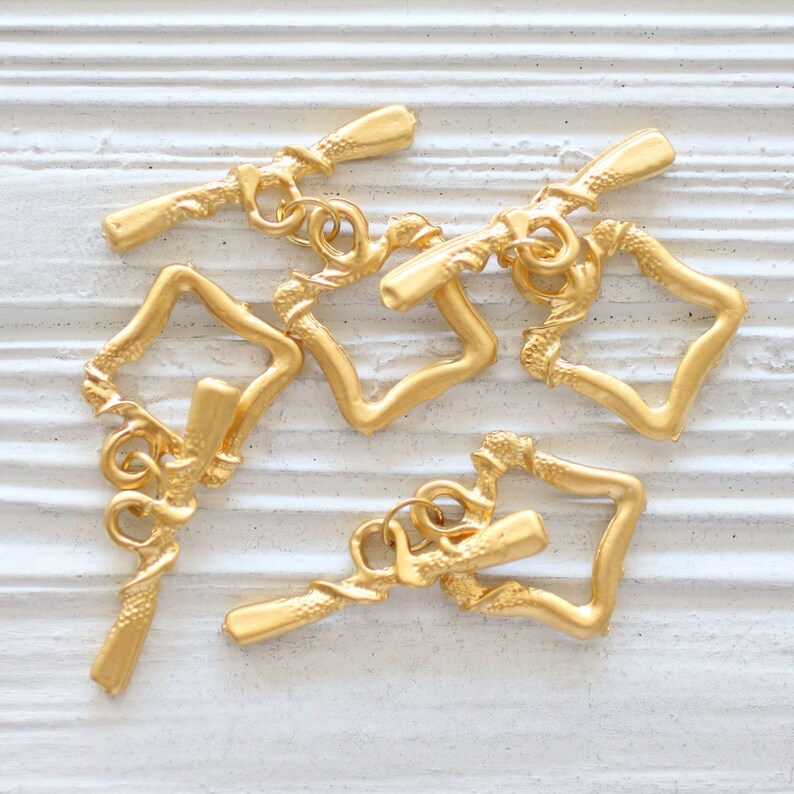 24k gold lobster clasp