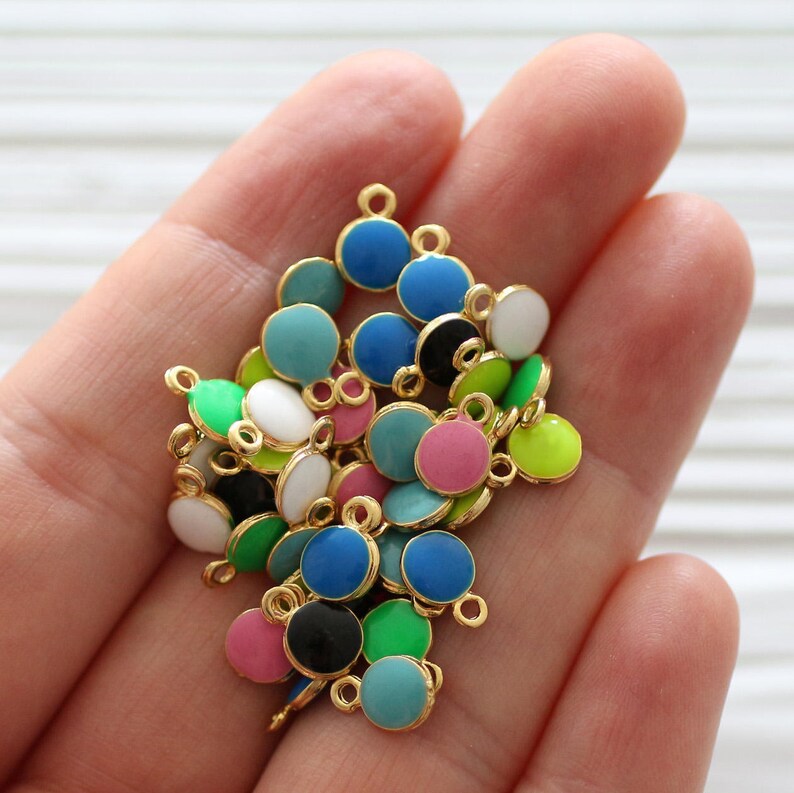 emerald Christmas charms mini green pendant mini round gold charms 10pc green charm earrings charm bracelet dangle enamel charms