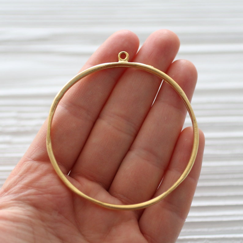 Organic shaped gold round pendant, earrings hoops, earring loop, gold hoops, hoop pendant, circle pendant, ring pendant, earrings dangle image 2