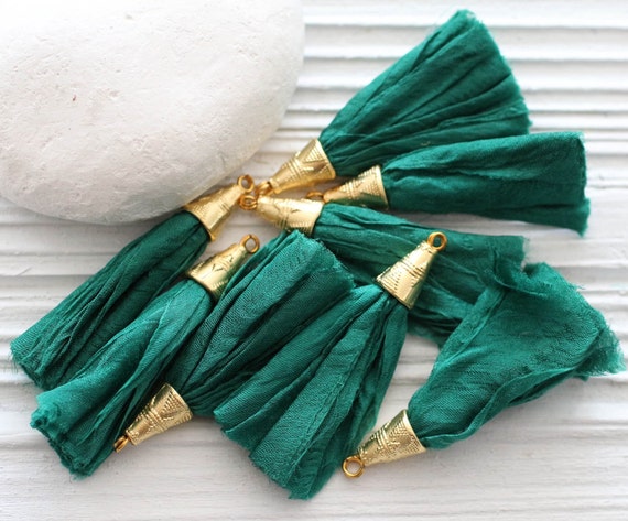 Short emerald green sari silk tassel, sari silk tassel, silk tassels, silk tassel earrings, gold cap green tassel, emerald, handmade, N55