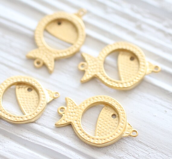 4pc large gold fish charm, earring charms, bracelet charms, gold charms, dangles, sea findings, fish pendant, gold fish connector, animal