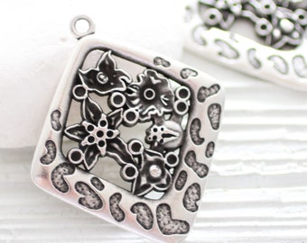 Square pendant silver, geometric pendant, modern, hammered flower pendant, large antique silver unique focal pendant