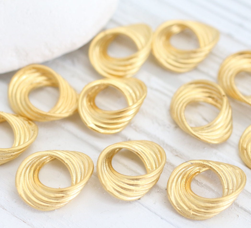 4pc gold Ring Anhänger Stecker, gold Link, Link-Anhänger, Metall-Ring,  Schmuckringe, Stammes-Ring, Spirale Anhänger, Kreis-Anhänger, matt gold -   Schweiz