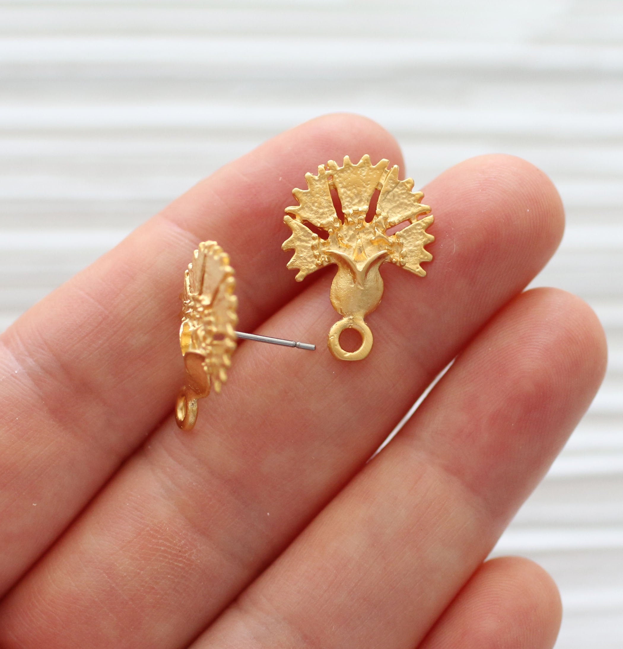 Gold plated ear tops deals
