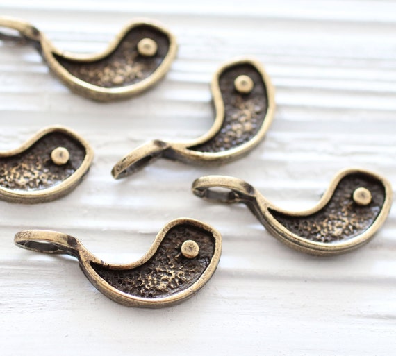 5pc antique gold fish charm, fish pendant, antique gold whale pendant, earring charms, sea findings, whale, antique gold, large hole charm