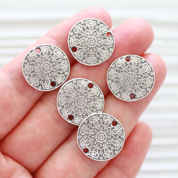 5pc silver round charm connector, bracelet connectors, earrings dangle charm, hammered charms with double holes, rustic silver charms