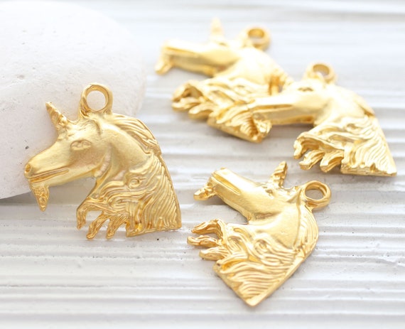 Unicorn pendant, unicorn jewelry, filigree unicorn pendant, gold unicorn pendant, animal pendant, mystic pendant, kids jewelry findings