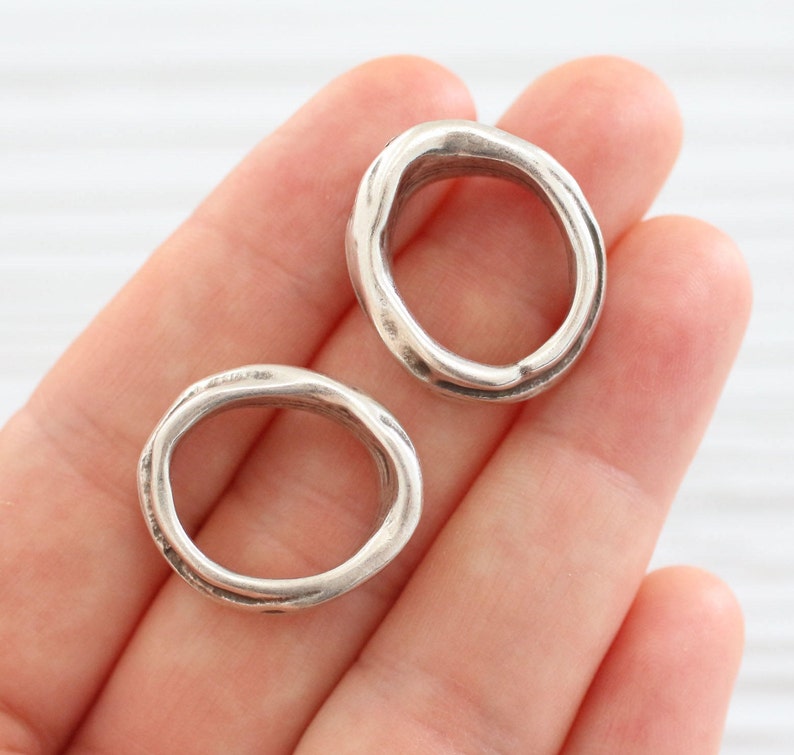 2pc Antique Silver Hammered Jewelry Rings Silver Loop Etsy