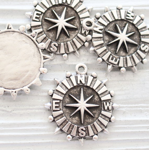 Silver compass pendant, round pendant silver, necklace dangle pendant, earrings charm, compass charm, circle pendant, geometric pendant