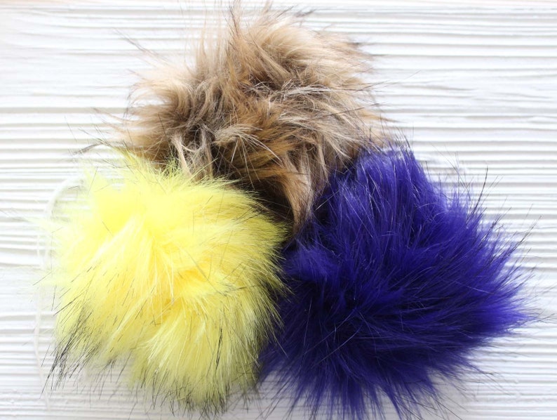 Purple pom pom, 5 large faux fur pom poms for hats purses bags slippers curtains, beanie pom pom, fur pom pom, large pom pom, plum, N10 image 4