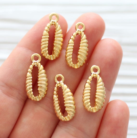 5pc cowrie shell earrings pendant, shell pendant gold, shell earrings charm, seashells, sea pendant, seashell charm, shells for jewelry