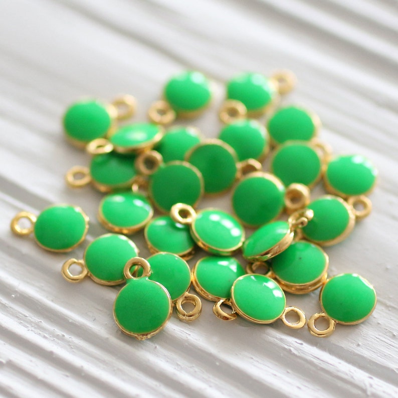 emerald Christmas charms mini green pendant mini round gold charms 10pc green charm earrings charm bracelet dangle enamel charms