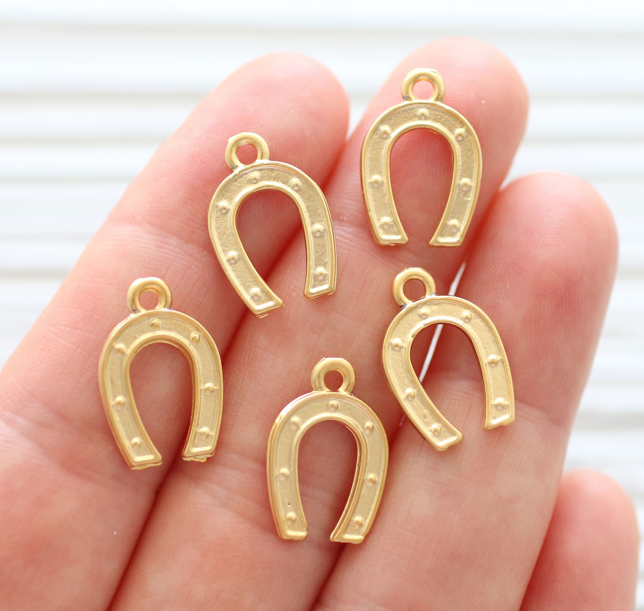 10pc horseshoe charm gold, good luck charms, lucky charms, horse shoe,  bracelet charms, matte gold metal beads, necklace charms, gold dangle