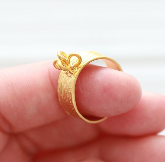 Adjustable gold ring blank with loops on top, hammered gold ring, ring blank for charms and beads setting