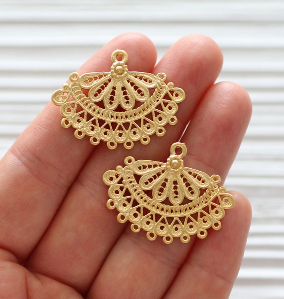 2pc chandelier earring findings, filigree earrings charms, pendant connector gold, filigree findings, multi strand jewelry connector,dangles