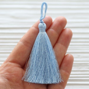 SKY TASSEL