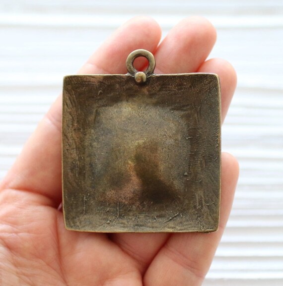 Antique gold square pendant, hammered pendant, antique metal pendant, large pendants, antique gold, boho findings, rustic, geometric pendant