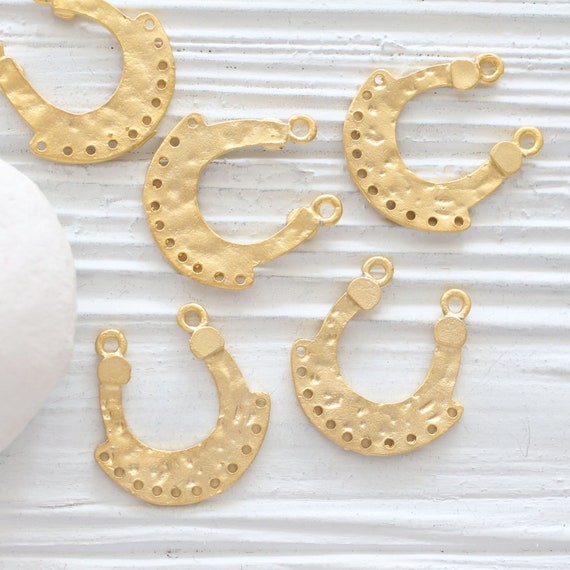 2pc horseshoe pendant gold, good luck pendant, multi strand connector, horse shoe, matte gold crescent pendant, crescent moon, half moon