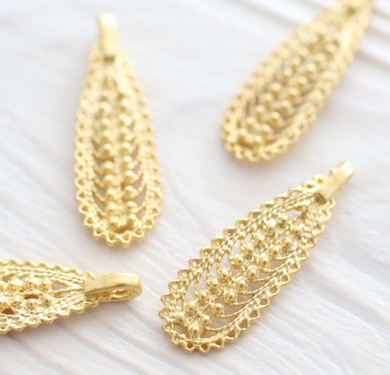 10pc gold filigree leaf charms, tribal charms, filigree findings, gold filigree charms, earring charms, just dangles, leaf pendant, matte