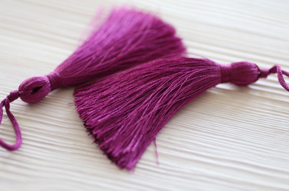 Plum fuchsia silk tassel, large silk tassels, tassels for jewelry, tassel, handmade, decorative tassels, magenta, orchid, mala tassel, N21