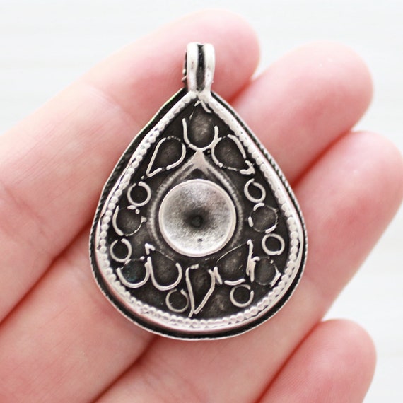 Drop pendant silver, teardrop pendant, hammered metal, textured rustic jewelry findings, large teardrop focal piece, charm