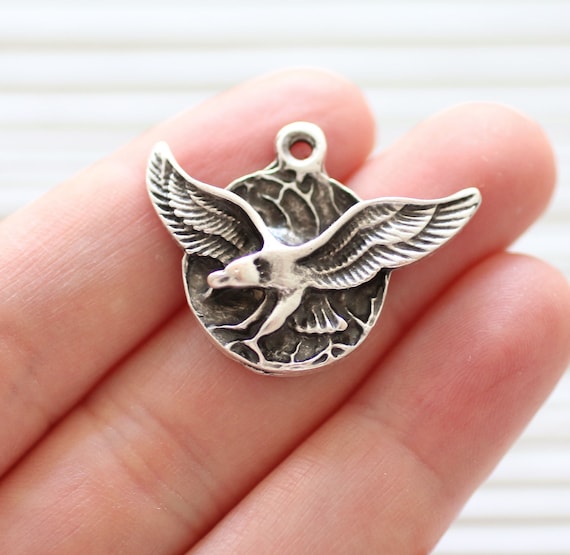 Eagle pendant, silver eagle charms, eagle necklace pendant, animal pendant, eagle earrings dangle, round charm pendant silver