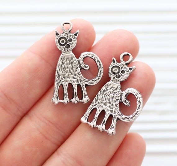 Cat pendant silver, earrings pendant, animal pendant, silver pendant, earrings charms, kitten charm pendant, cozy cat, silver cat