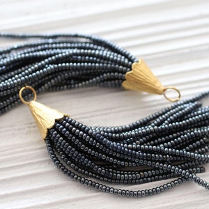 Dark gray glittery beaded tassel, short tassel, earrings tassel, grey, bead tassel, gold cap tassel, necklace tassel, decorative, smoke, N22 zdjęcie 3