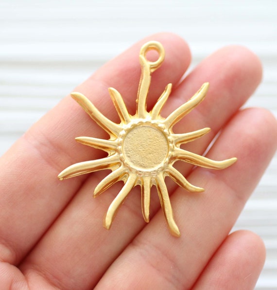 Ancient sun pendant, sun pendant, sun charms, celestial sun, sunburst charm,  celestial sun dangle pendant, earrings charm gold