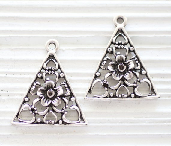 2pc triangle pendant silver, flower charms, geometric pendant charms, rustic charms, earrings drop charms silver, flower pendant silver