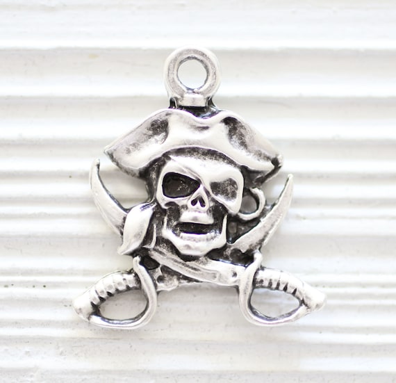 Pirate pendant silver, face pendant, skull pendant silver, just dangle, pirate charm, earrings charm, Halloween pendant silver