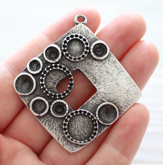 Square pendant silver, geometric pendant, modern pendant, hammered pendant, large pendant, antique silver pendant, unique focal pendant