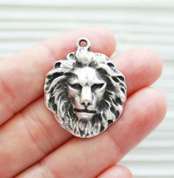 Lion pendant silver, lion head charm, lion jewelry findings, animal pendant, lion, earrings charm, lion dangle pendant