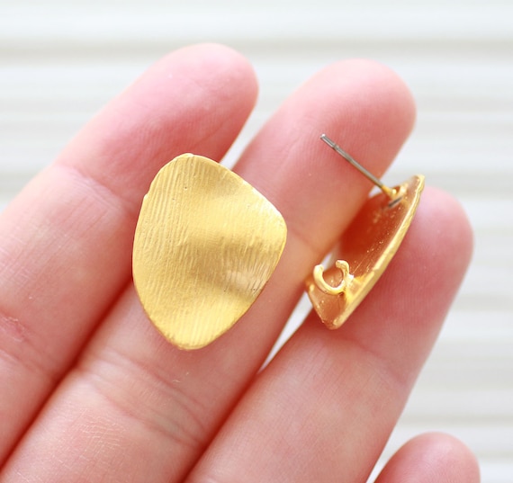 2pc 24K gold plated earrings stud set, earring studs gold, hammered stud earrings, studs set, studs with loop for charms tassels, gold studs