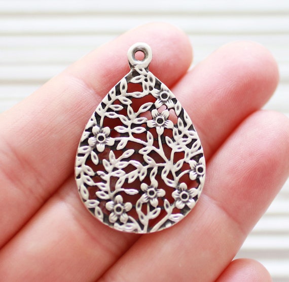 Drop pendant silver, filigree earring charm, oval, filigree pendant silver, flower pendant, filigree chandelier charm, filigree findings