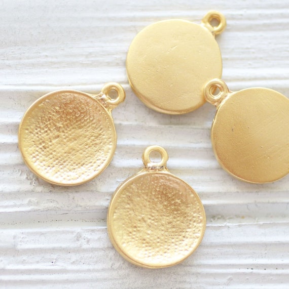 4pc round charms gold, necklace coins, hammered earrings charms, bracelet charms, earrings findings, gold discs , hammered coins