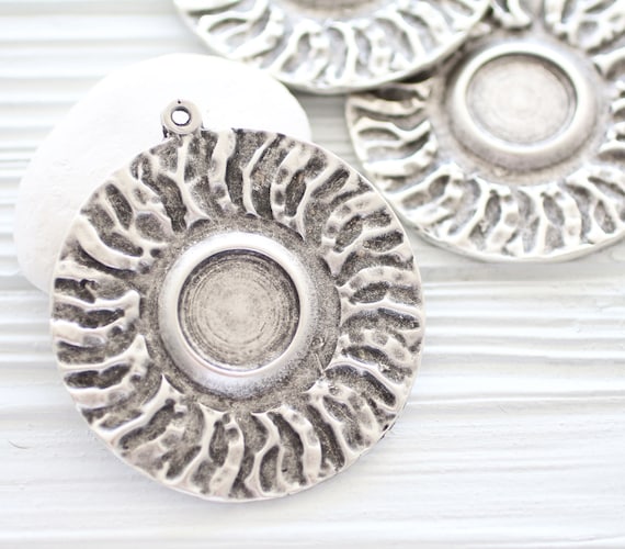 Tribal pendant silver, large medallion, boho pendant, large pendants, round pendant with bezel setting, rustic pendant, hammered pendant