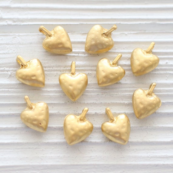 5pc heart charm, matte gold charms, heart charms for bracelet, heart pendant, heart dangle, earrings charms, heart beads, heart charm gold