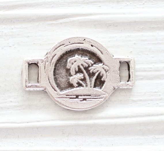 Silver connector pendant, round pendant with palm trees, bracelet connector, necklace focal piece, rustic, unique findings for leather