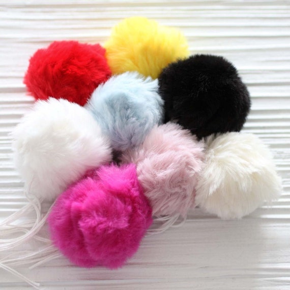 Egurs 30 Stuks Kunstbont Pompons - 8 Cm - Fluorescerend Groen - Pluizige Sleutelhanger, Tas- En Hoeddecoratie - Voor Knutsel, Feest En Accessoires